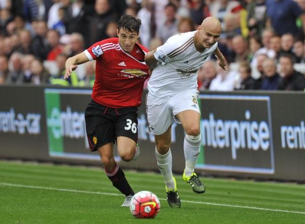 2015-08-30t164013z_83954413_mt1aci13990591_rtrmadp_3_soc_reuters