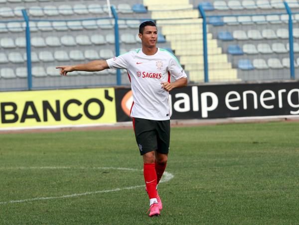 2015-09-06t172307z_968002212_gf10000195582_rtrmadp_3_soccer-euro_reuters