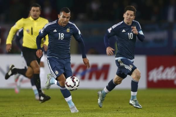 2015-06-17t012802z_1460437728_tb3eb6h042fx5_rtrmadp_3_soccer-copa-m10_reuters