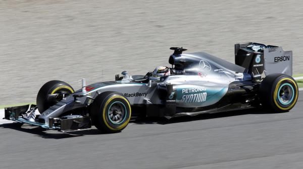 2015-09-06t125554z_417724096_lr2eb960zwwlo_rtrmadp_3_motor-racing-prix_reuters