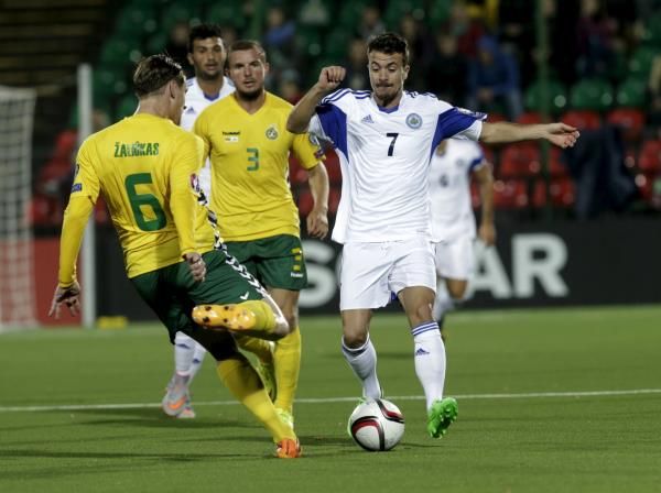 2015-09-08t190937z_1372124271_gf10000197936_rtrmadp_3_soccer-euro_reuters