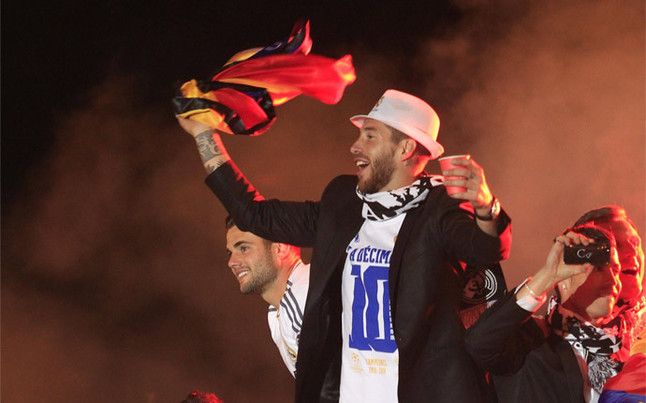 sergio-ramos-dedico-canto-atletico-celebracion-champions-1441789876405