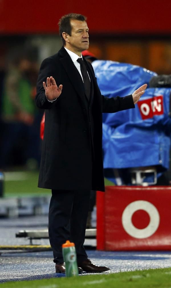 2014-11-18t185843z_1396672052_lr1eabi1gplln_rtrmadp_3_soccer-friendly_reuters