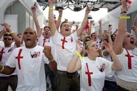 2006-06-25t180115z_01_lon51_rtridsp_2_world-soccer-sport