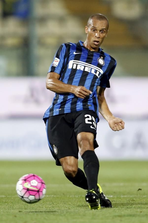2015-08-30t204824z_513217320_gf10000187513_rtrmadp_3_soccer-italy_reuters