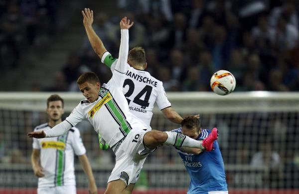 2015-09-11t202235z_304084944_gf10000202204_rtrmadp_3_soccer-germany_reuters
