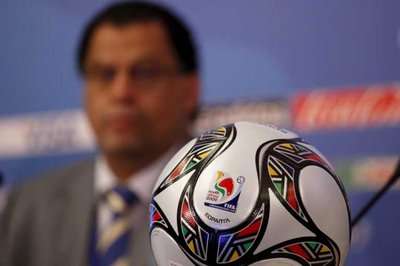 الكرة الرسمية التي ستلعب بها كأس القارات 2009