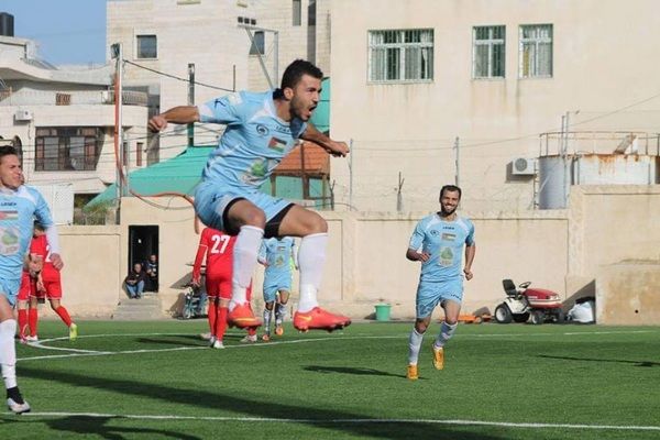 عدي خروب صاحب الهدف الأول