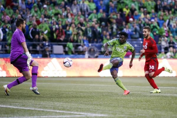 2015-09-06t031128z_579378597_nocid_rtrmadp_3_mls-toronto-fc-at-seattle-sounders-fc_reuters