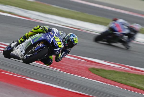 2015-09-13t151146z_1927056336_gf10000204333_rtrmadp_3_motorcycling-prix_reuters