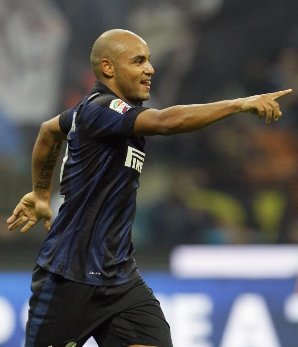 2013-10-26t210232z_1173955932_gm1e9ar0dx001_rtrmadp_3_soccer-italy_reuters