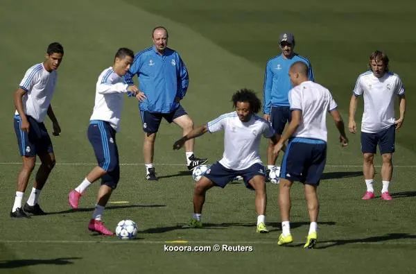 ?i=reuters%2f2015-09-14%2f2015-09-14t102505z_1532470254_gf10000205320_rtrmadp_3_soccer-champions-mad-sha_reuters