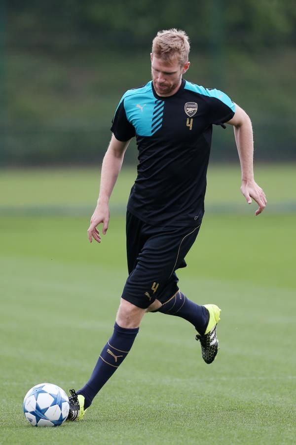 2015-09-15t115502z_85319702_mt1aci14007553_rtrmadp_3_soc_reuters