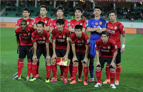فريق قوانجتشو إيفرجراند الصيني لكرة القدم 