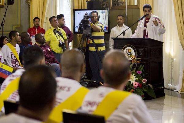 2015-09-16t232732z_1869539912_gf10000208685_rtrmadp_3_venezuela-politics_reuters