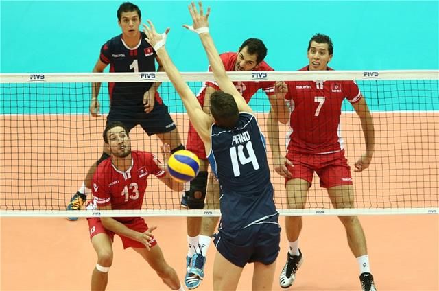 من مباراة اليوم بين تونس وايطاليا 