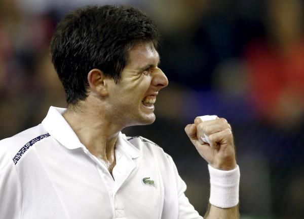 2015-07-17t193322z_723992064_gf10000162675_rtrmadp_3_tennis-davis_reuters