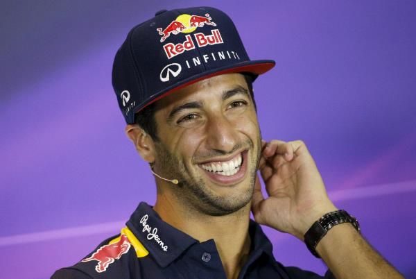 2015-09-03t140927z_1629697498_gf10000191567_rtrmadp_3_motor-racing-prix_reuters
