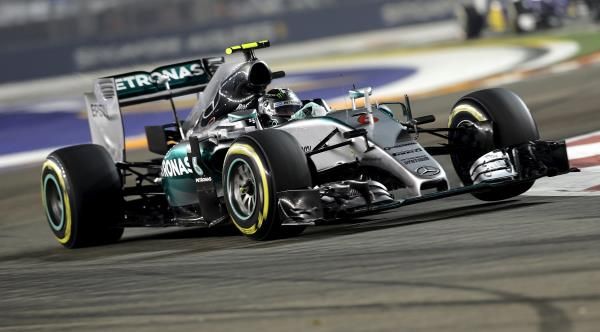 2015-09-18t155442z_1939971472_gf10000211336_rtrmadp_3_motor-racing-prix_reuters