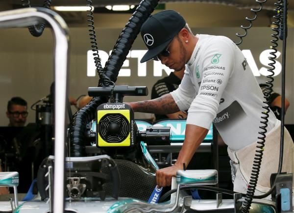 2015-09-18t110727z_587478315_gf10000210913_rtrmadp_3_motor-racing-prix_reuters