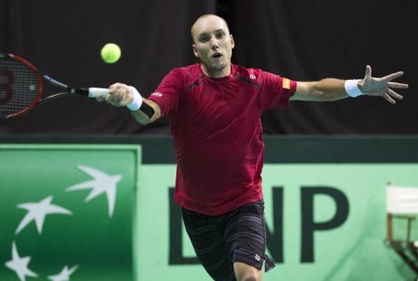 2015-09-18t171926z_1911322578_gf10000211497_rtrmadp_3_tennis-davis_reuters