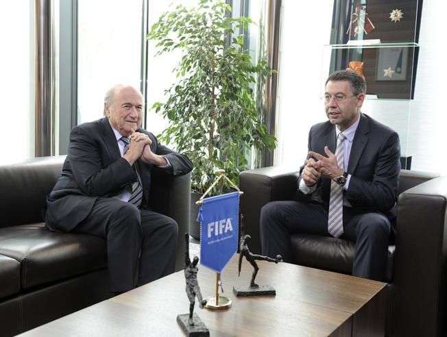 bartomeu-medita-plantar-a-blatter-en-el-mundial-de-clubs