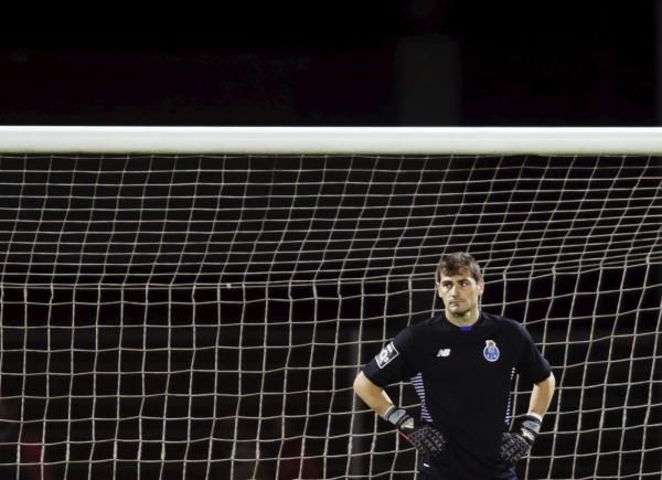 2015-09-12t221003z_518392825_gf10000203596_rtrmadp_3_soccer-portugal_reuters