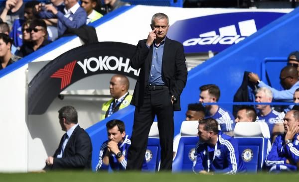 2015-09-19t120603z_85665963_mt1aci14012198_rtrmadp_3_soccer-england-che-ars_reuters