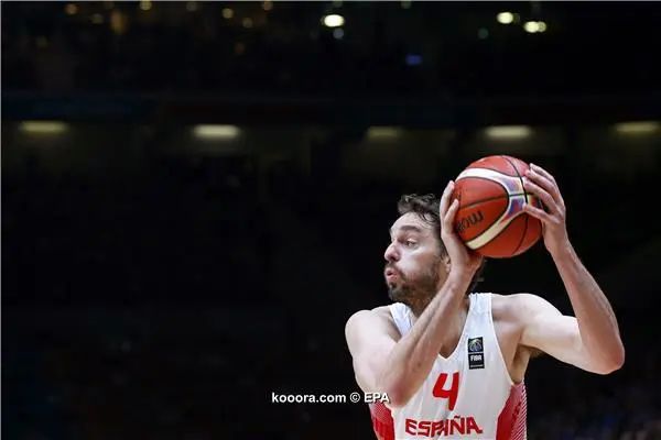 ?i=epa%2fbasketball%2f2015-09%2f2015-09-20-04940980_epa