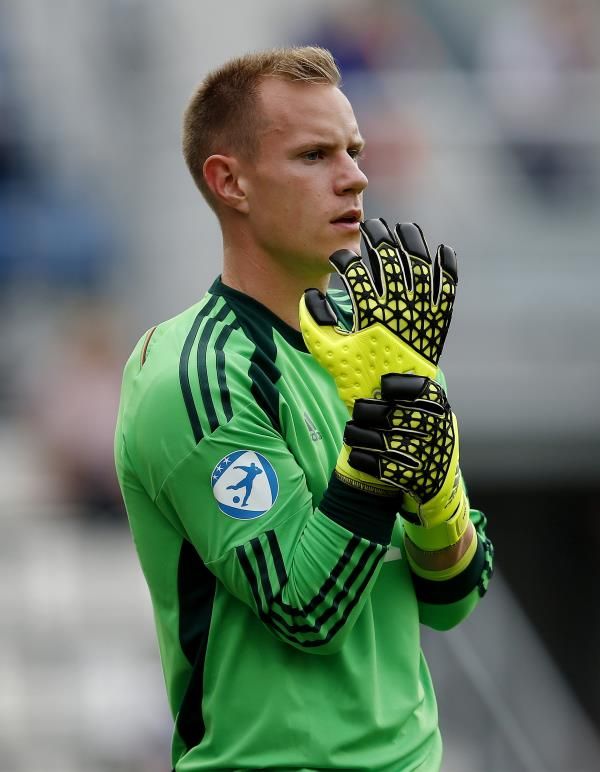 2015-06-27t180238z_78429758_mt1aci13830995_rtrmadp_3_soc_reuters