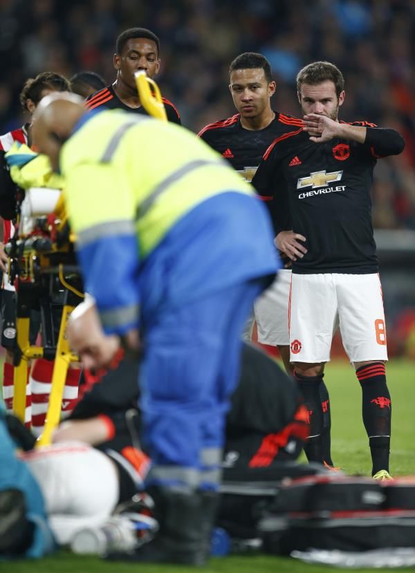 2015-09-15t191853z_85346333_mt1aci14007858_rtrmadp_3_soc_reuters