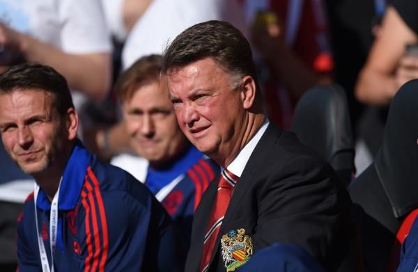2015-09-20t150300z_85762980_mt1aci14014184_rtrmadp_3_soccer-england-sou-mun_reuters