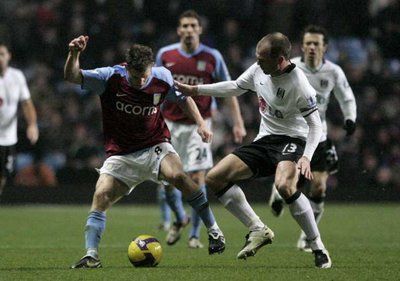 جانب من لقـاء أستون فيلا وفولهـام