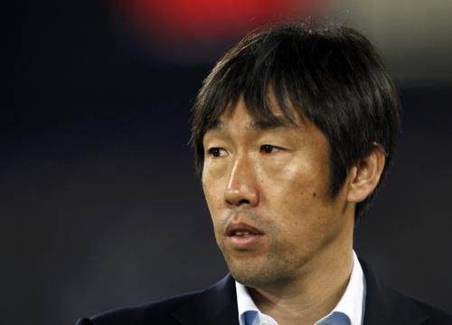 2011-01-122011-01-12t171905z_01_ac638_rtridsp_3_soccer-asian_reuters