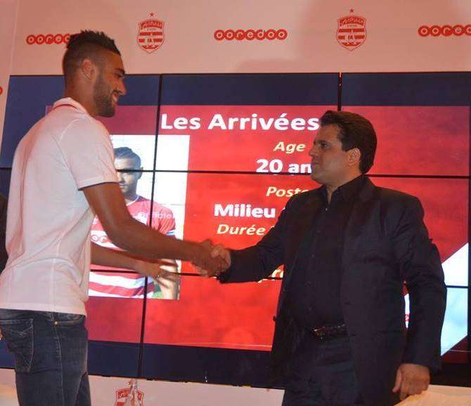  حميد الجاوشي صحبة رئيس الافريقي