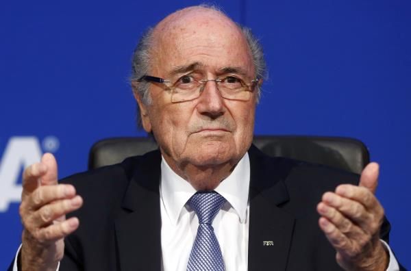 2015-09-25t145129z_1525773286_lr2eb9p159s53_rtrmadp_3_soccer-fifa-blatter_reuters