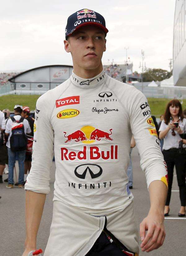 2015-09-26t090011z_1417543368_gf10000221512_rtrmadp_3_motor-racing-prix_reuters