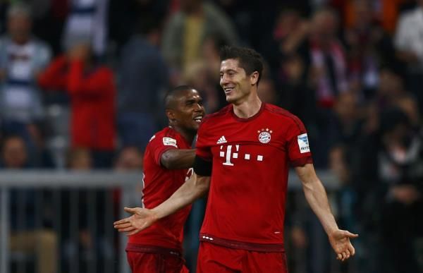 2015-09-22t192347z_1191311535_lr2eb9m1hvc8l_rtrmadp_3_germny-soccer_reuters
