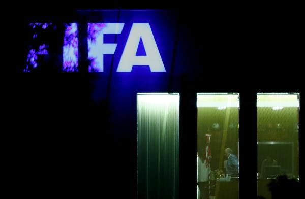 2015-09-25t200835z_1312451824_gf10000220986_rtrmadp_3_soccer-fifa-blatter_reuters