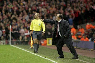 بنتيز يريد المواصلة في ملعب الانفيلد