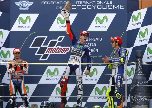 2015-09-27t133025z_1173083102_gf10000223178_rtrmadp_3_motorcycling-prix_reuters