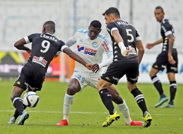 2015-09-27t123959z_1543739540_gf10000223100_rtrmadp_3_soccer-france_reuters