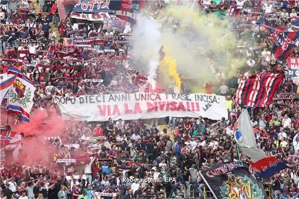 ?i=epa%2fsoccer%2f2015-09%2f2015-09-27%2f2015-09-27-04952543_epa