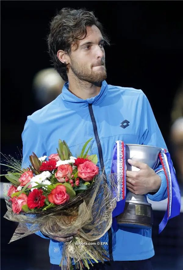 ?i=epa%2ftennis%2f2015-09%2f2015-09-27-04952887_epa