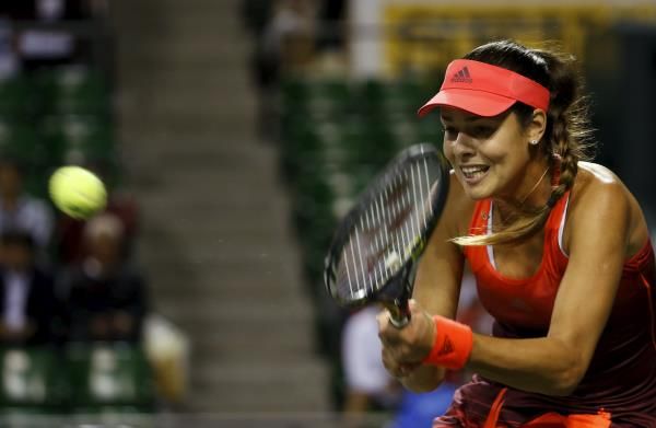 2015-09-25t122018z_40599277_gf10000220453_rtrmadp_3_tennis-women-tokyo_reuters
