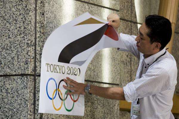 2015-09-01t130634z_1002347262_gf10000188902_rtrmadp_3_olympics-japan-logo_reuters