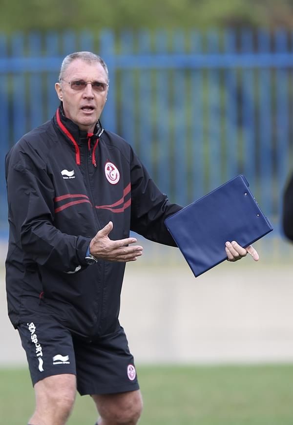 2013-11-14t204724z_178372965_gm1e9bf0d6301_rtrmadp_3_soccer-world_reuters