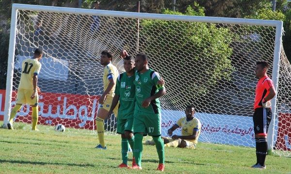 لقطة من لقاء الشجاعية وشباب جباليا وتبدو فرحة الشجاعية بهدف حسام وادي 