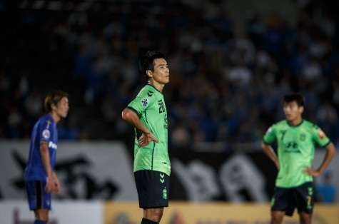 فريق جيونبوك موتورز بعد خروجه من دور الثمانية