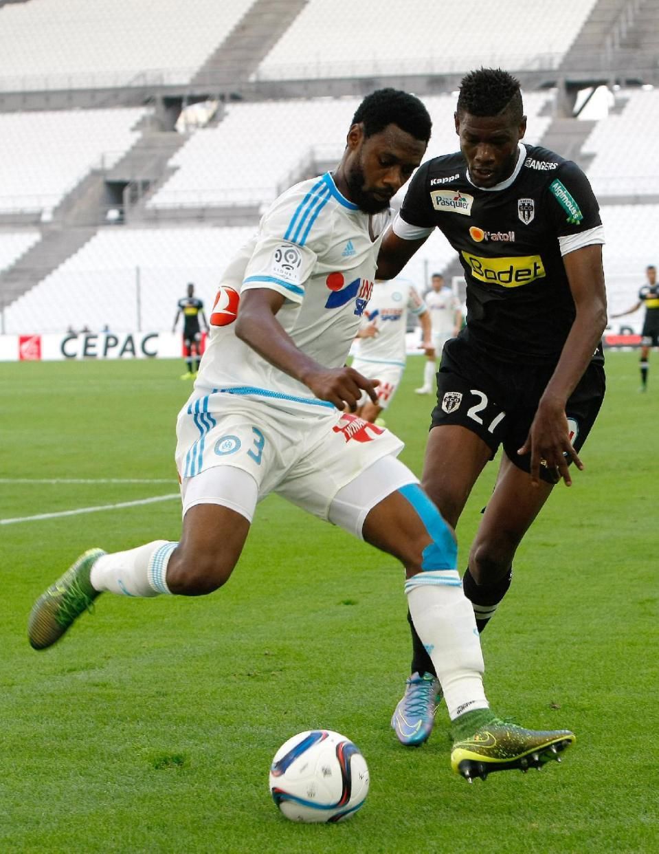 201509270903326159403